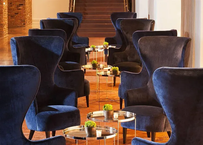 Radisson Blu Aqua Hotel, Hotel 4*