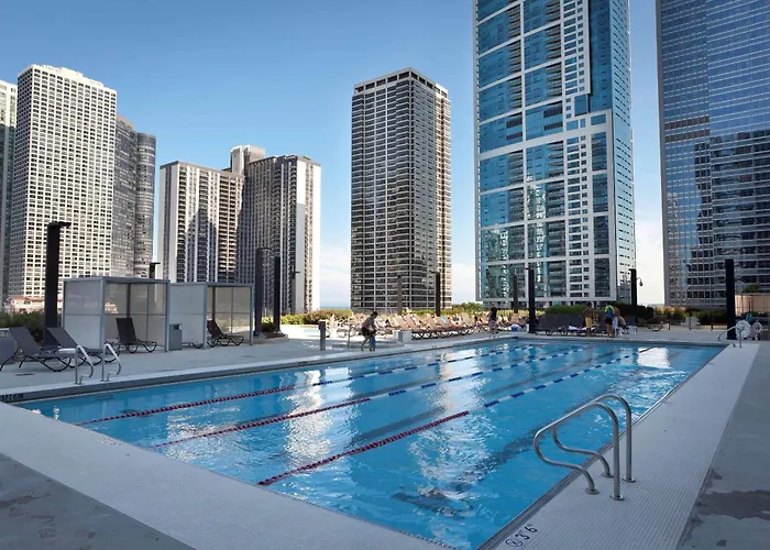 Radisson Blu Aqua Hotel, 4*