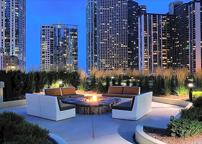 Radisson Blu Aqua Hotel, Chicago