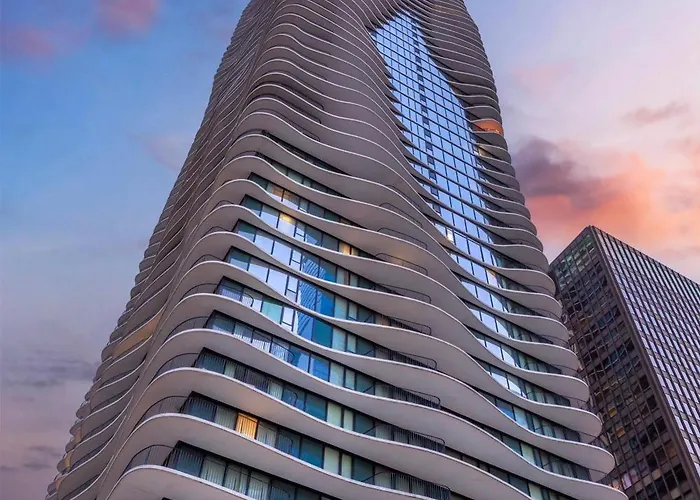 Radisson Blu Aqua Hotel, Hotel 4*