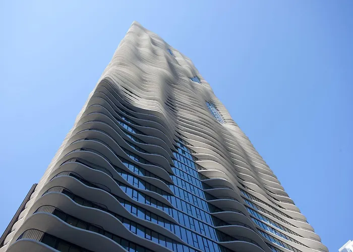 Radisson Blu Aqua Hotel, Hotel Chicago